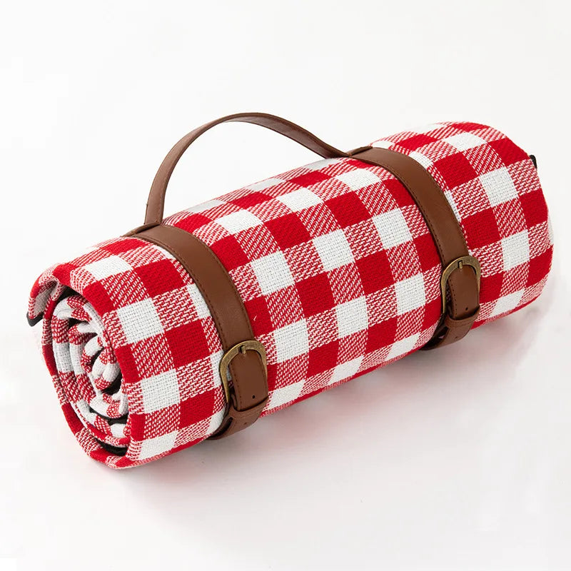 Blanket with Waterproof Picnic Checked Pattern and Comfortable Foam Filling