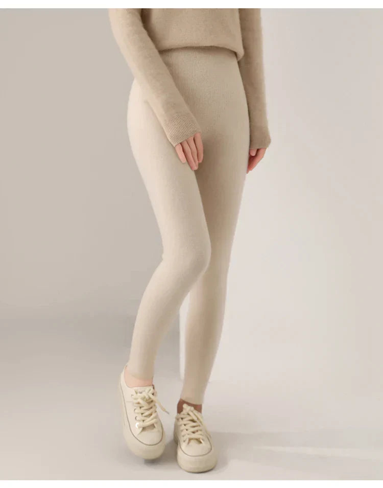 Knitted Pure Wool Leggings with High Waist for Fine Knit Ladies' Leggings in Neutral Shade