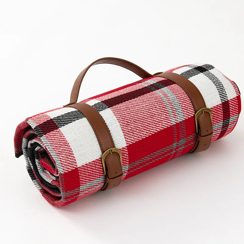 Blanket with Waterproof Picnic Checked Pattern and Comfortable Foam Filling