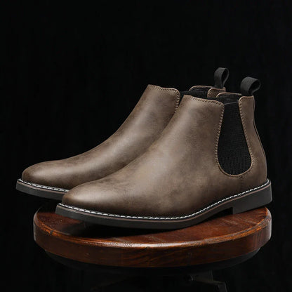 Boots Noah Leather Chelsea for a Stylish Look