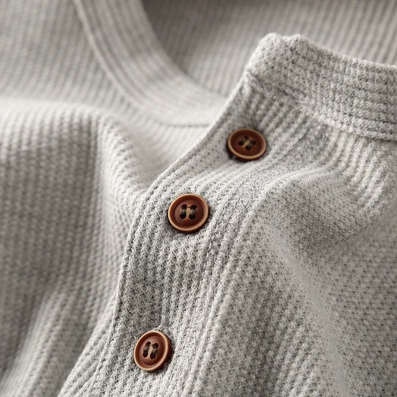 Minimalist Henley with Waffle Structure for Breathable, Comfortable and Smart