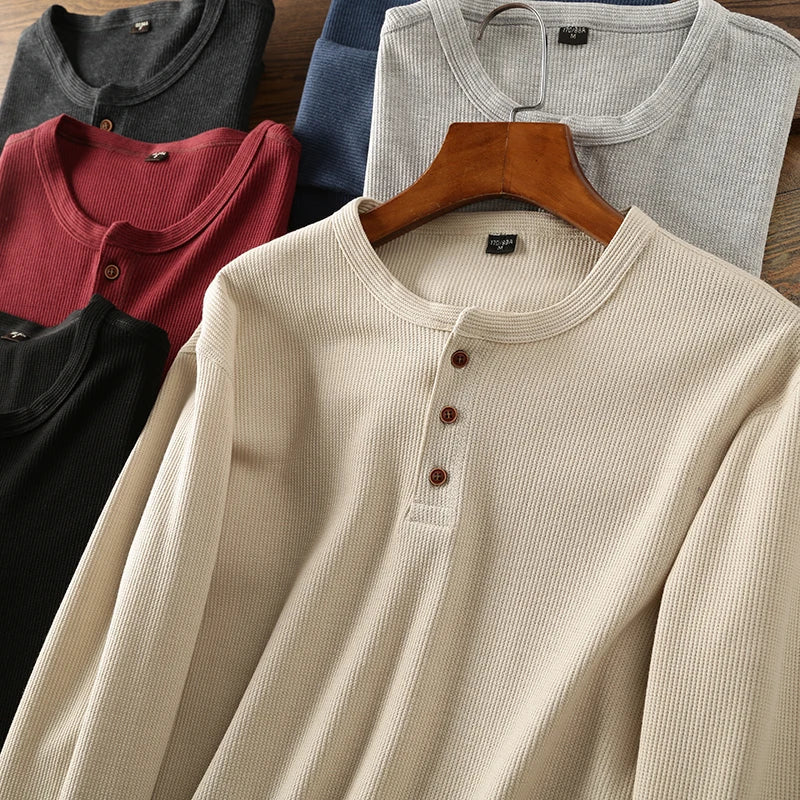 Minimalist Henley with Waffle Structure for Breathable, Comfortable and Smart
