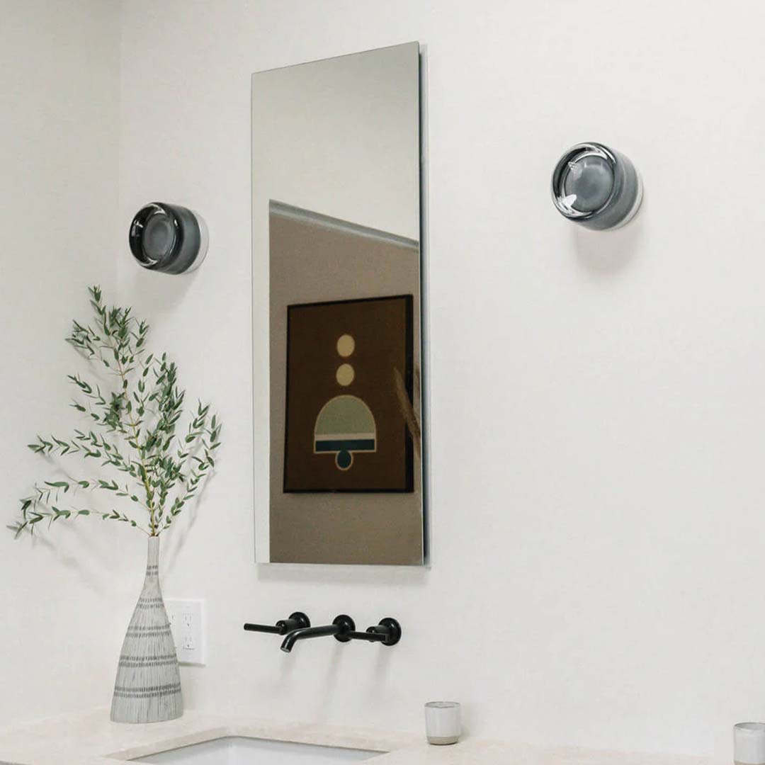 Modern Wall Lamp with Glass Diffuser for Soft Ambient Lighting Indoors