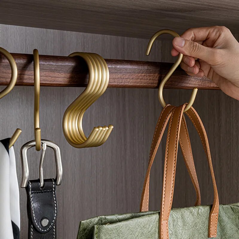 Coat Hooks with Elegant Design for Wardrobe and Coat Rack for Stylish Hanging
