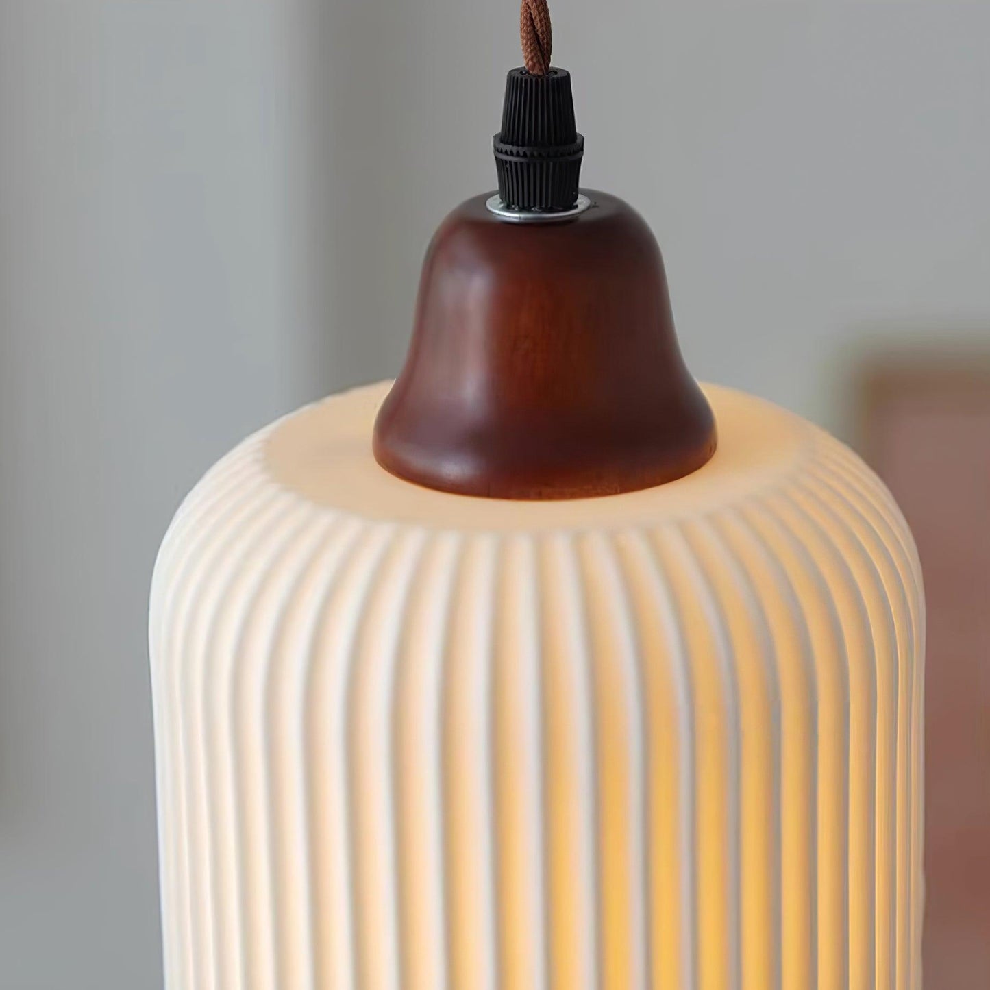 Ceramic Pendant Light with Ribbed Design and Wooden Details for Atmospheric Lighting