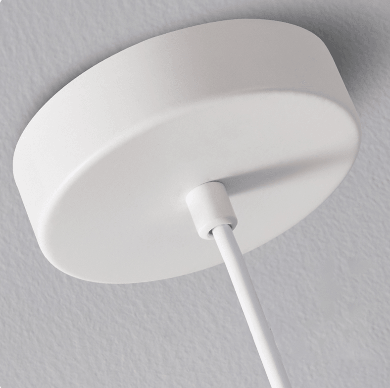 Pendant Light with Scandinavian Wood Look for Minimalistic and Stylish Light Accent