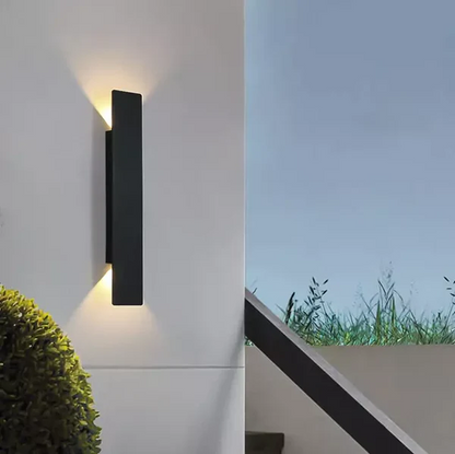 Wall Lamp with Sleek Outdoor Vertical Design and Warm LED Light