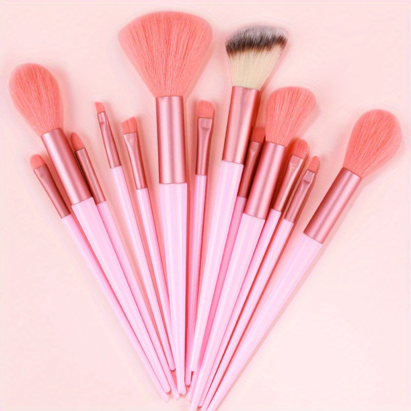 Brush with Fluffé Makeup Set for a Perfect Gift for Mother's Day