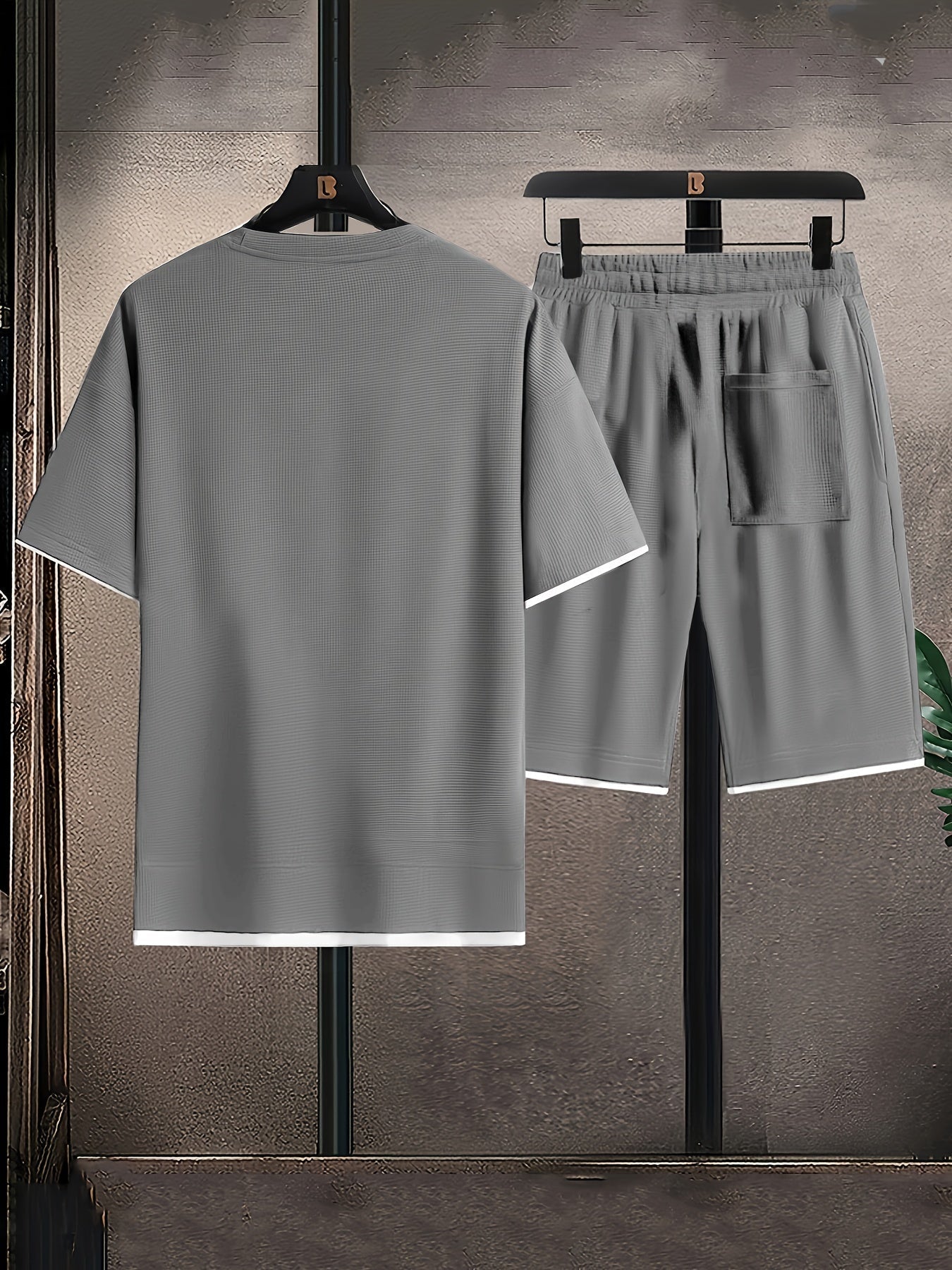 Set in Waffle Fabric for Comfortable and Breathable