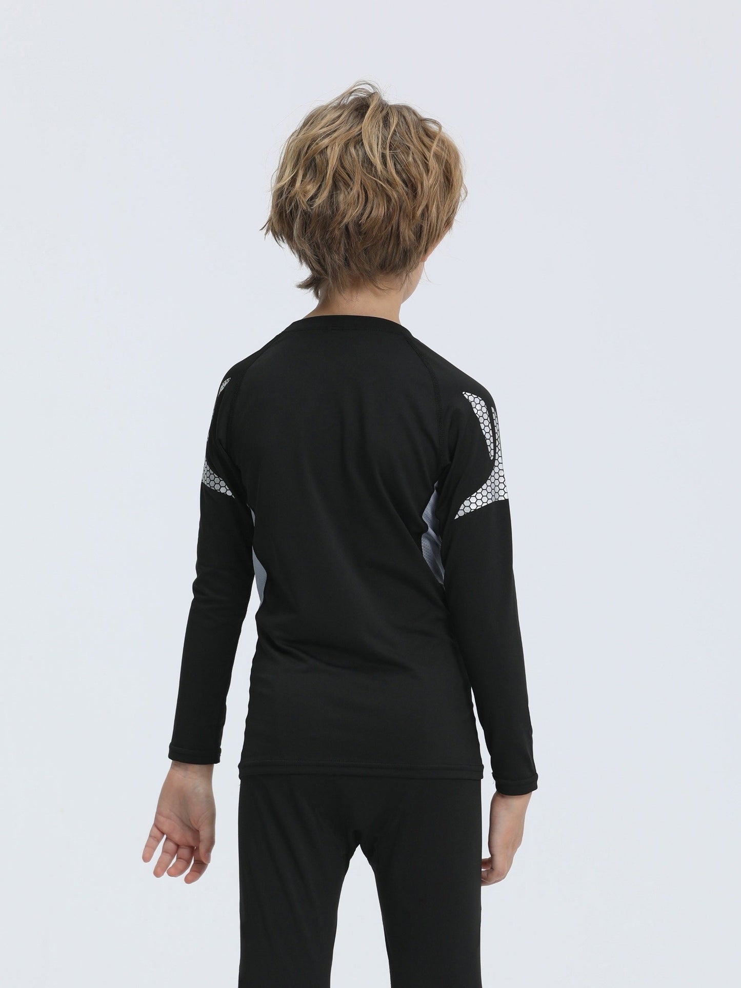 Set Active Motion Boys' Thermal Sports for Warm, Comfortable and Performance-Oriented