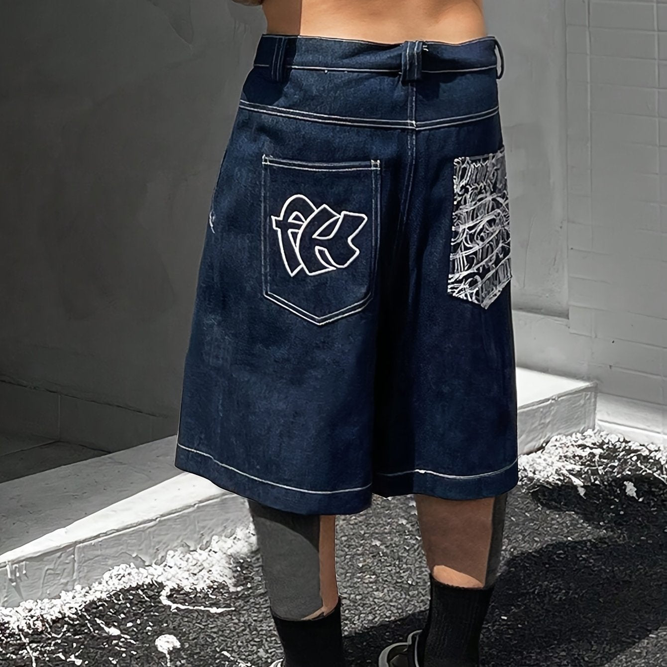 Casual Bermuda Denim Shorts for Loose Fit with Stylish Floral Embroidery