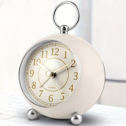Night Light Vintage Analogue Alarm Clock with for Quiet and Clearly Readable