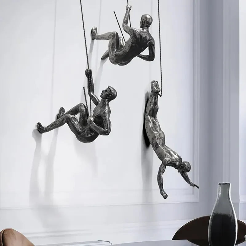 Set with Decorative Climbing Figures Wall Sculpture Design for Modern Wall Decoration