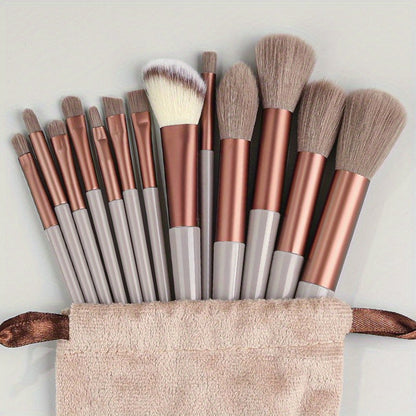 Brush with Fluffé Makeup Set for a Perfect Gift for Mother's Day
