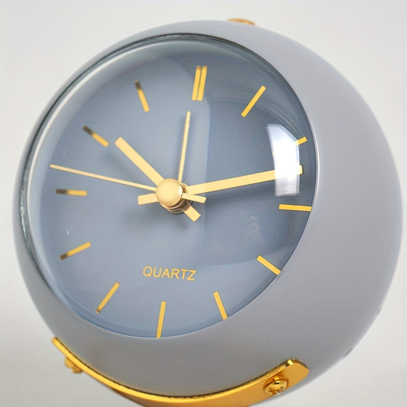 Clock Nordic Silent Desk for Luminous Hands & Metal Frame