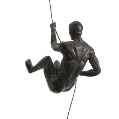 Set with Decorative Climbing Figures Wall Sculpture Design for Modern Wall Decoration