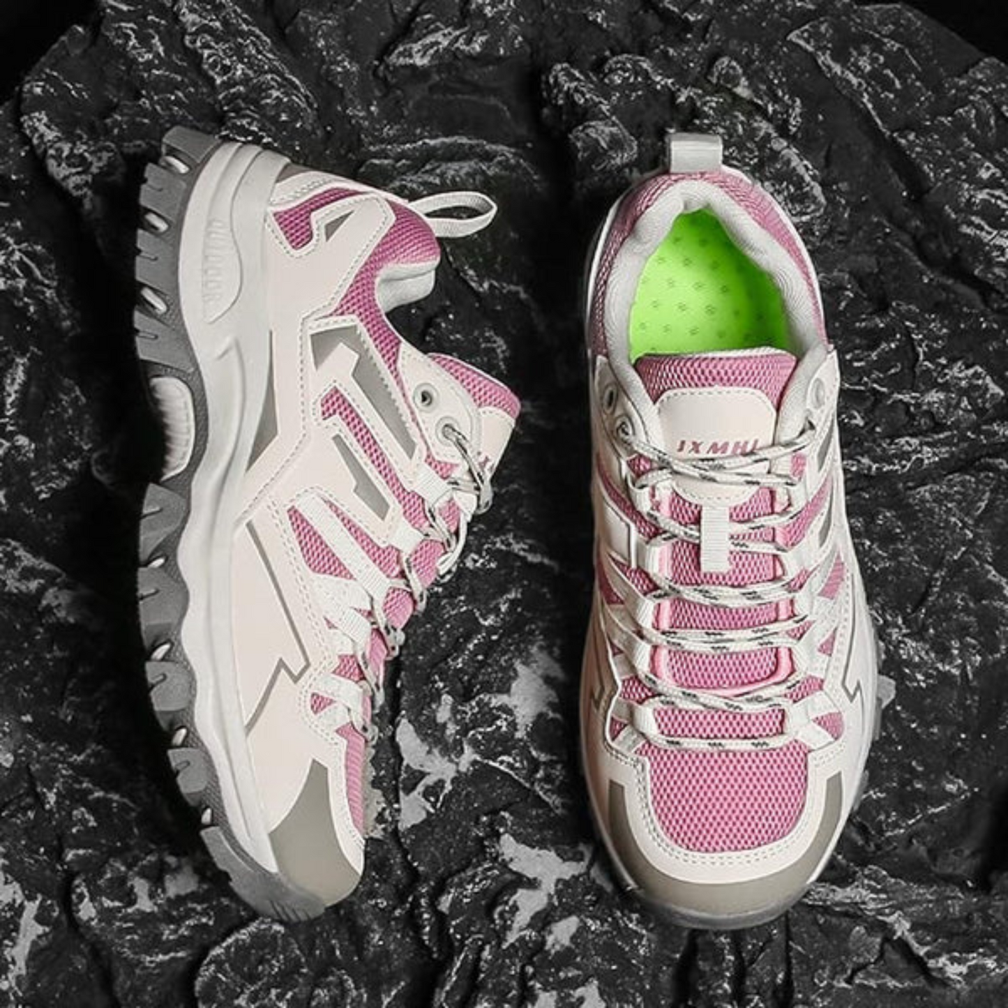Shoes with Sporty Hiking Design for Women with Comfortable Fit and Grip