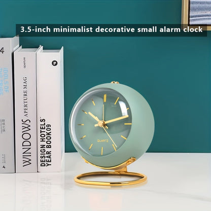 Clock Nordic Silent Desk for Luminous Hands & Metal Frame