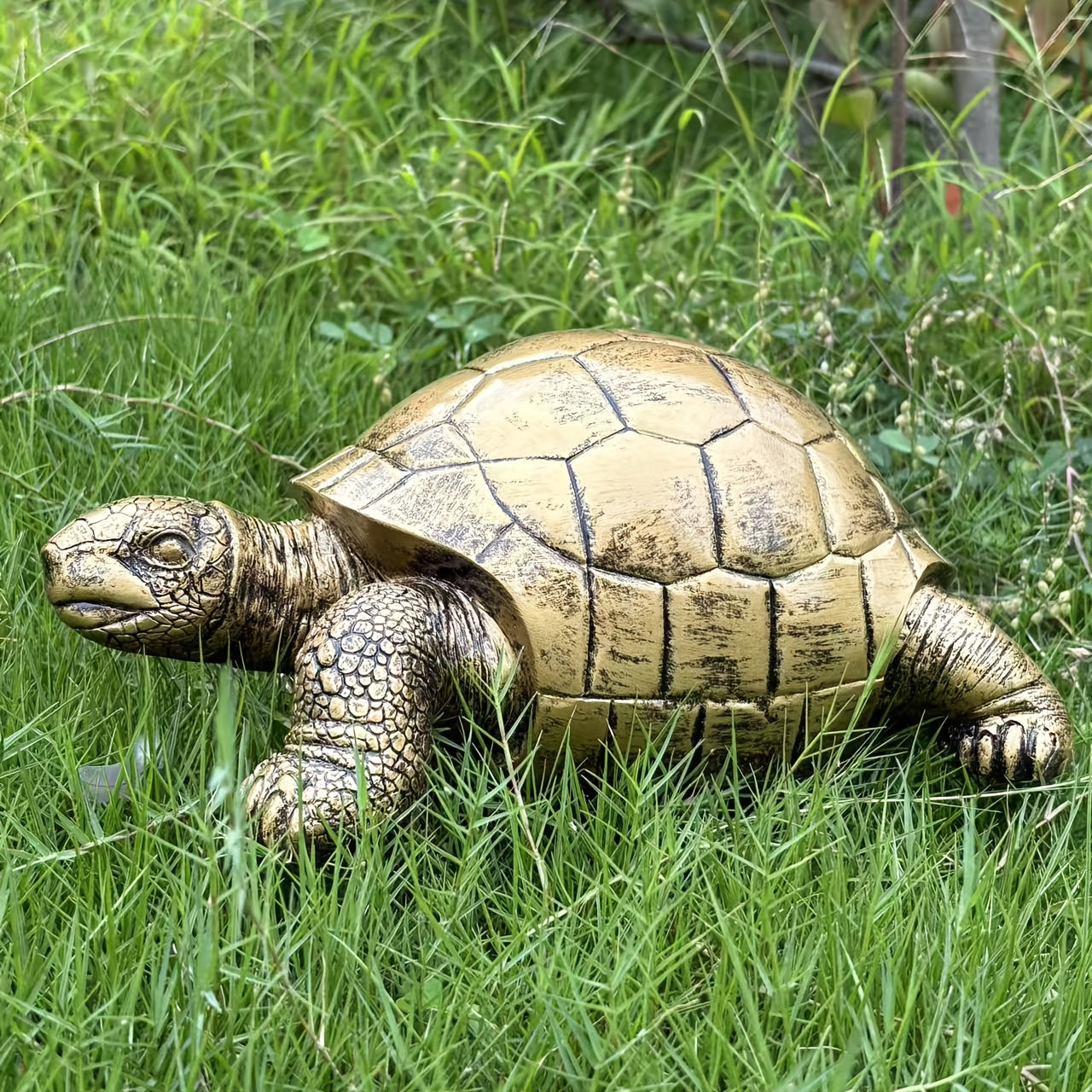 Decorative Turtle Garden Statue Made of Resin for Garden, Terrace or Outdoor Space