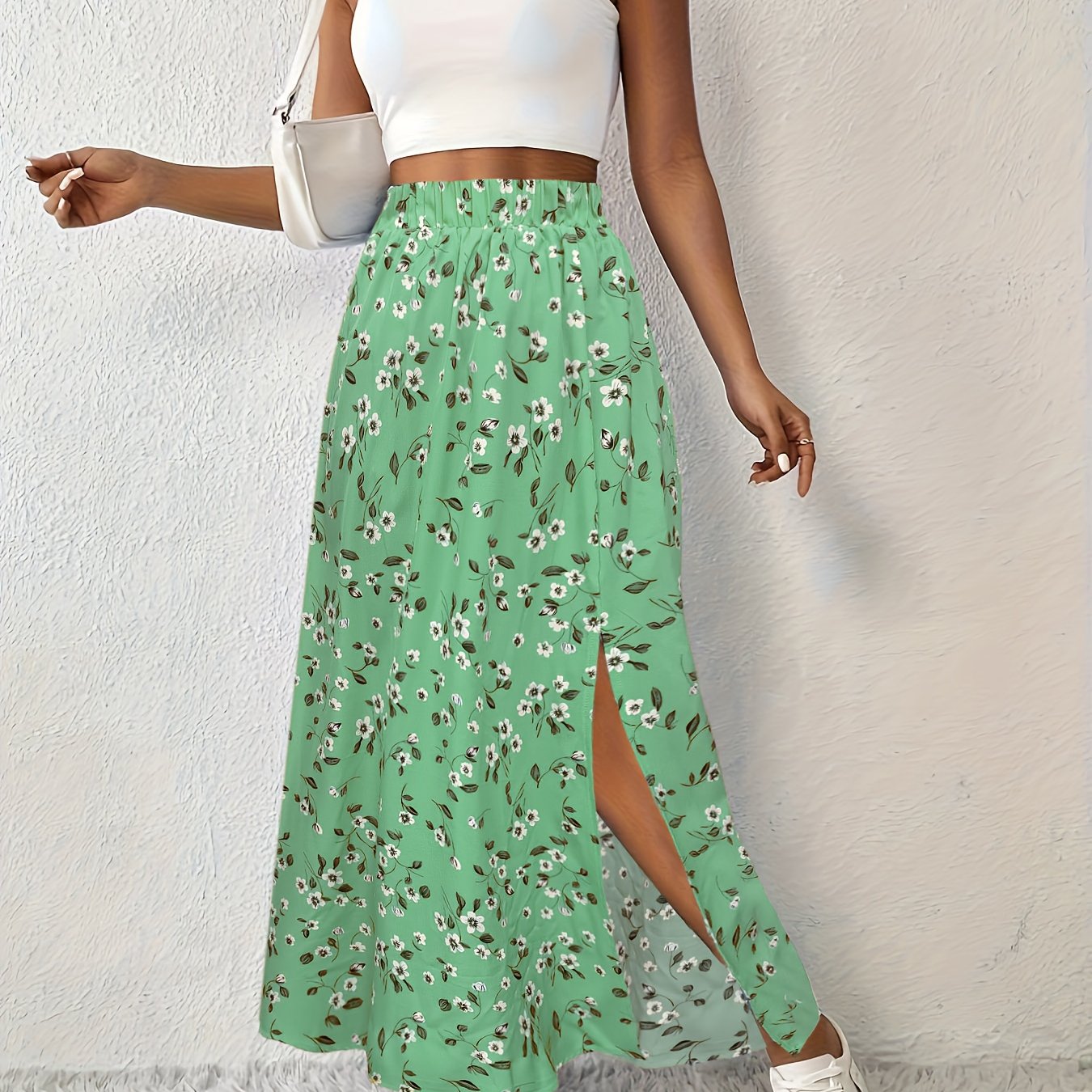 Elegant Summer Maxi Skirt with Floral Print and Airy Split for Women