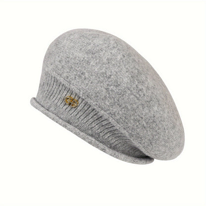 Chic Knitted Beret for Women for Elegance and Warmth for Winter