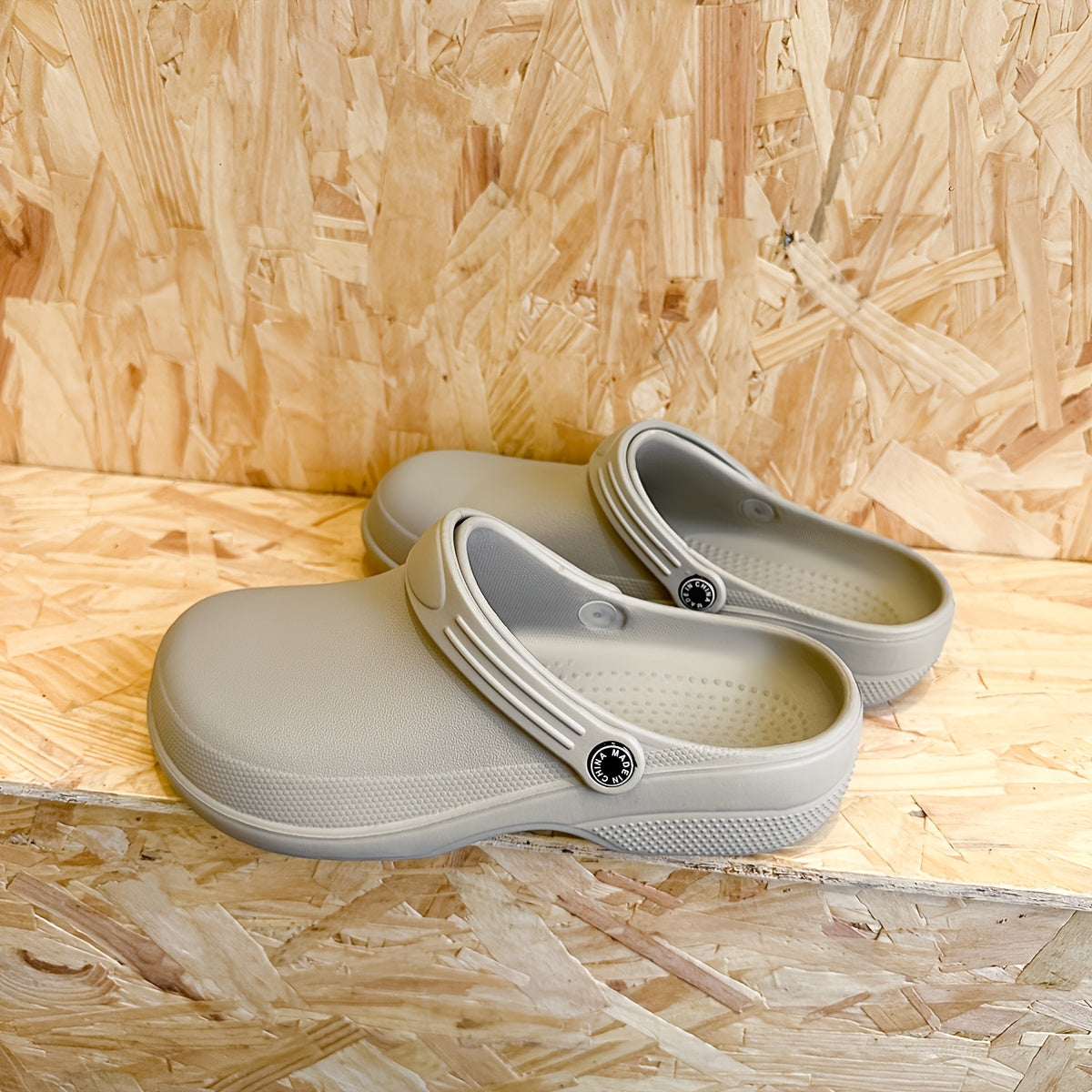 Non-Slip Garden and Work Clogs for Men for Comfortable Slip-Ons for Every Season