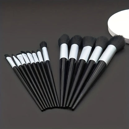 Brush with Fluffé Makeup Set for a Perfect Gift for Mother's Day
