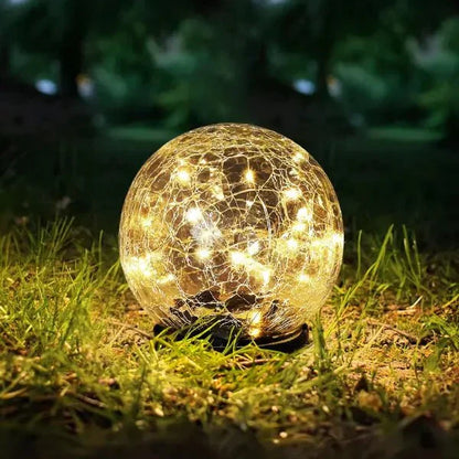Solar Garden Lamp with Cracked Glass Effect for Atmospheric Outdoor Lighting