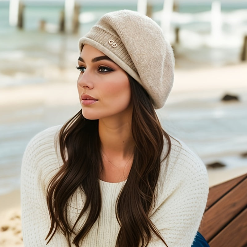 Chic Knitted Beret for Women for Elegance and Warmth for Winter