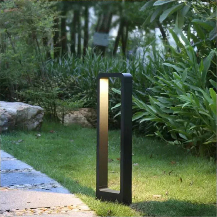 Minimalist LED Garden Path Lighting for Modern Gardens and Paths