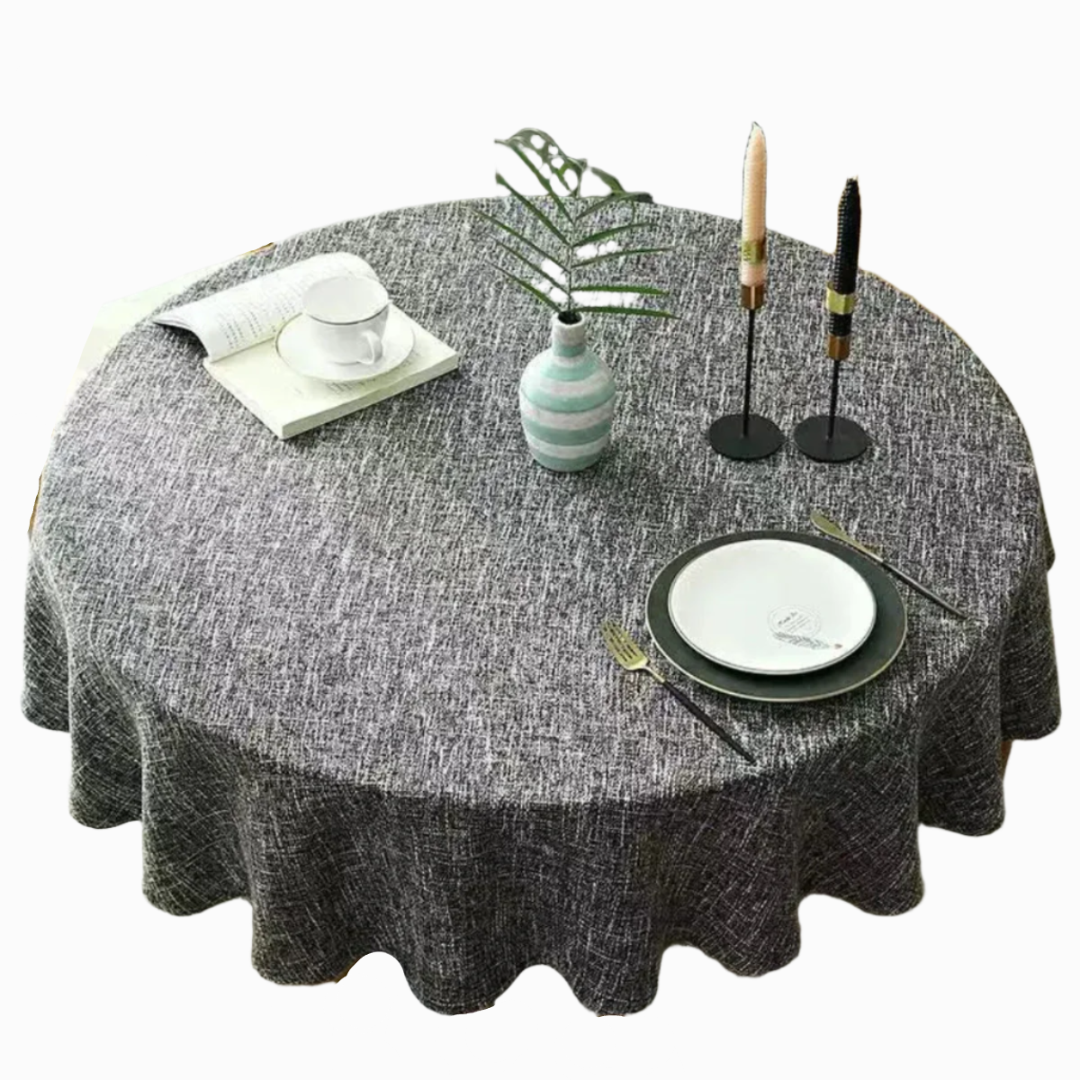 Linen Tablecloth with Woven Texture for a Stylish and Practical Table