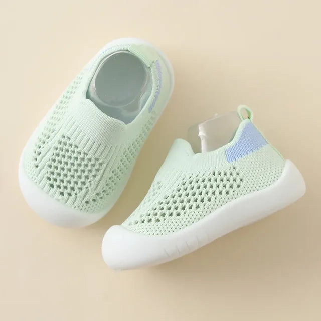 Breathable Baby Shoe for Light and Comfortable