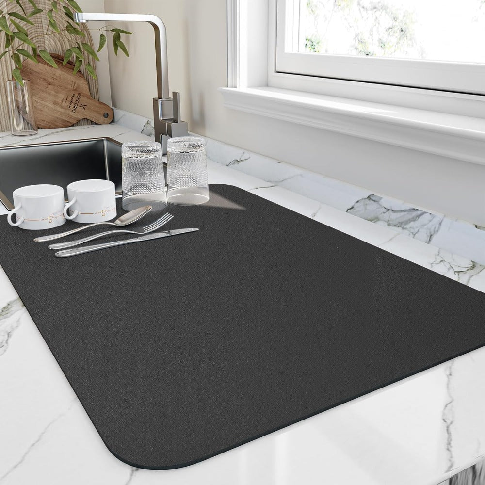 Mat with Fast-Drying Diatomaceous Draining Design for Kitchen Worktop and Sink