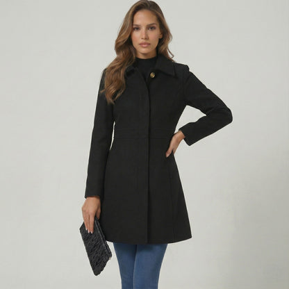 Elegant Women's Coat with a-Line for Warm Comfort and Timeless Appeal