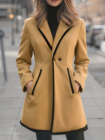 Refined Ladies' Coat with Contrasting Finishing for Elegant and Timeless