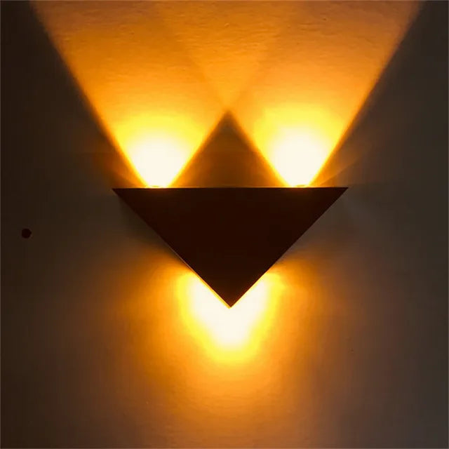 Wall Lamp with Modern LED Triangular Design for Atmospheric Wall Lighting