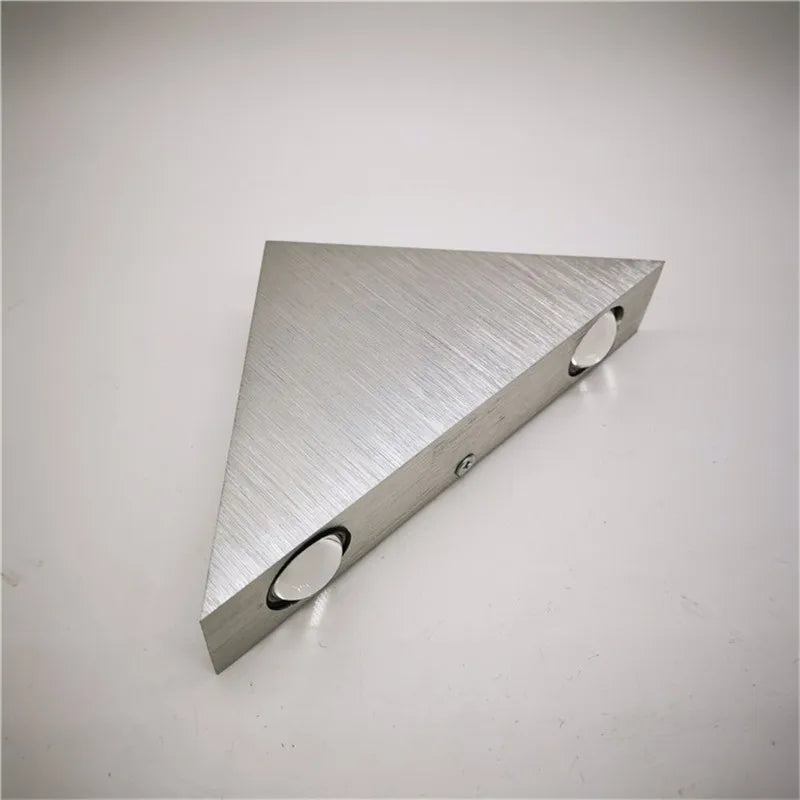 Wall Lamp with Modern LED Triangular Design for Atmospheric Wall Lighting