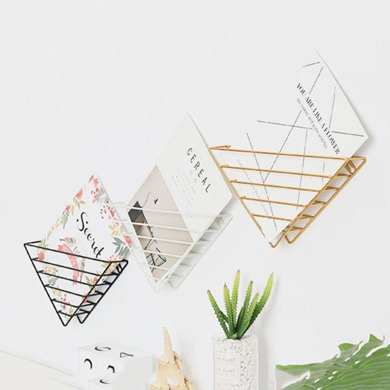 Shelf with Minimalist Metal Wall Design for Books and Magazines with Geometric Design