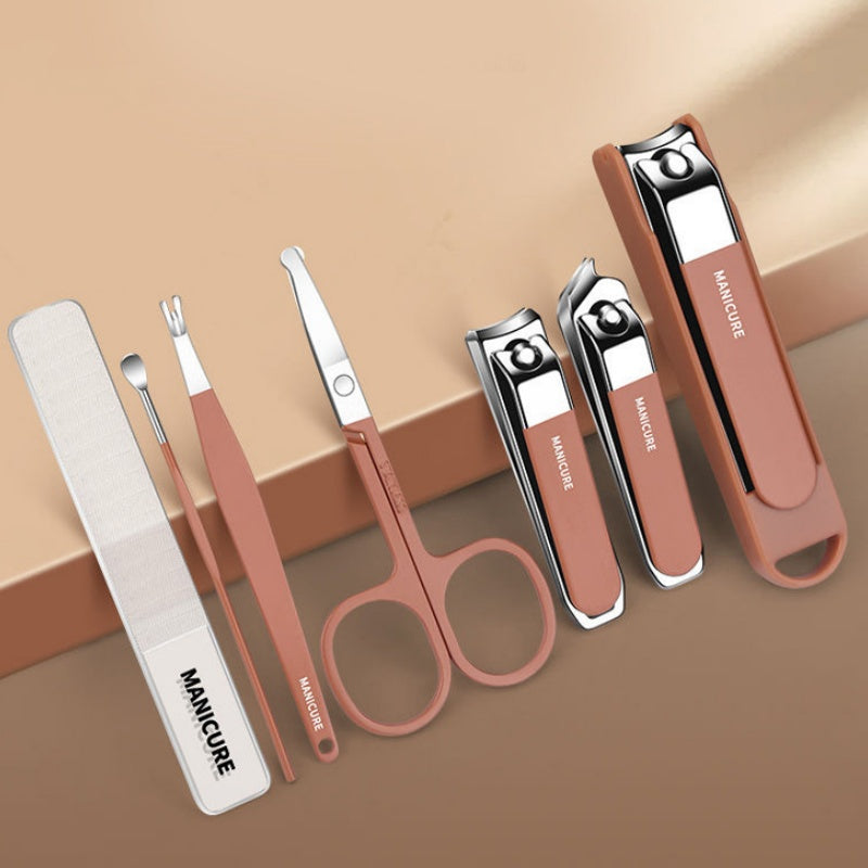 Set with Complete Unisex Manicure Design for Nail Care and Daily Grooming