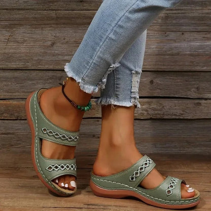 adjustable comfort sandals