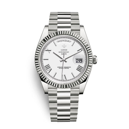 Watch with Men’s Day and Date Display for Timeless and Elegant