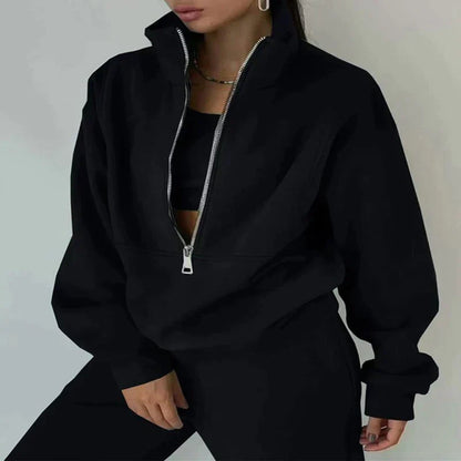 Relaxfit Women's Tracksuit with Half Zip for Comfortable and Trendy