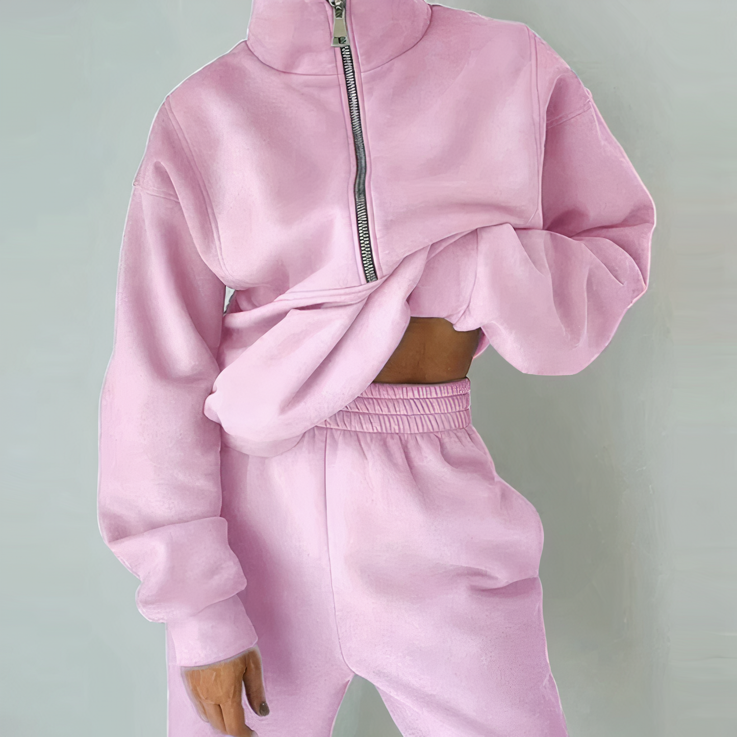 Relaxfit Women's Tracksuit with Half Zip for Comfortable and Trendy